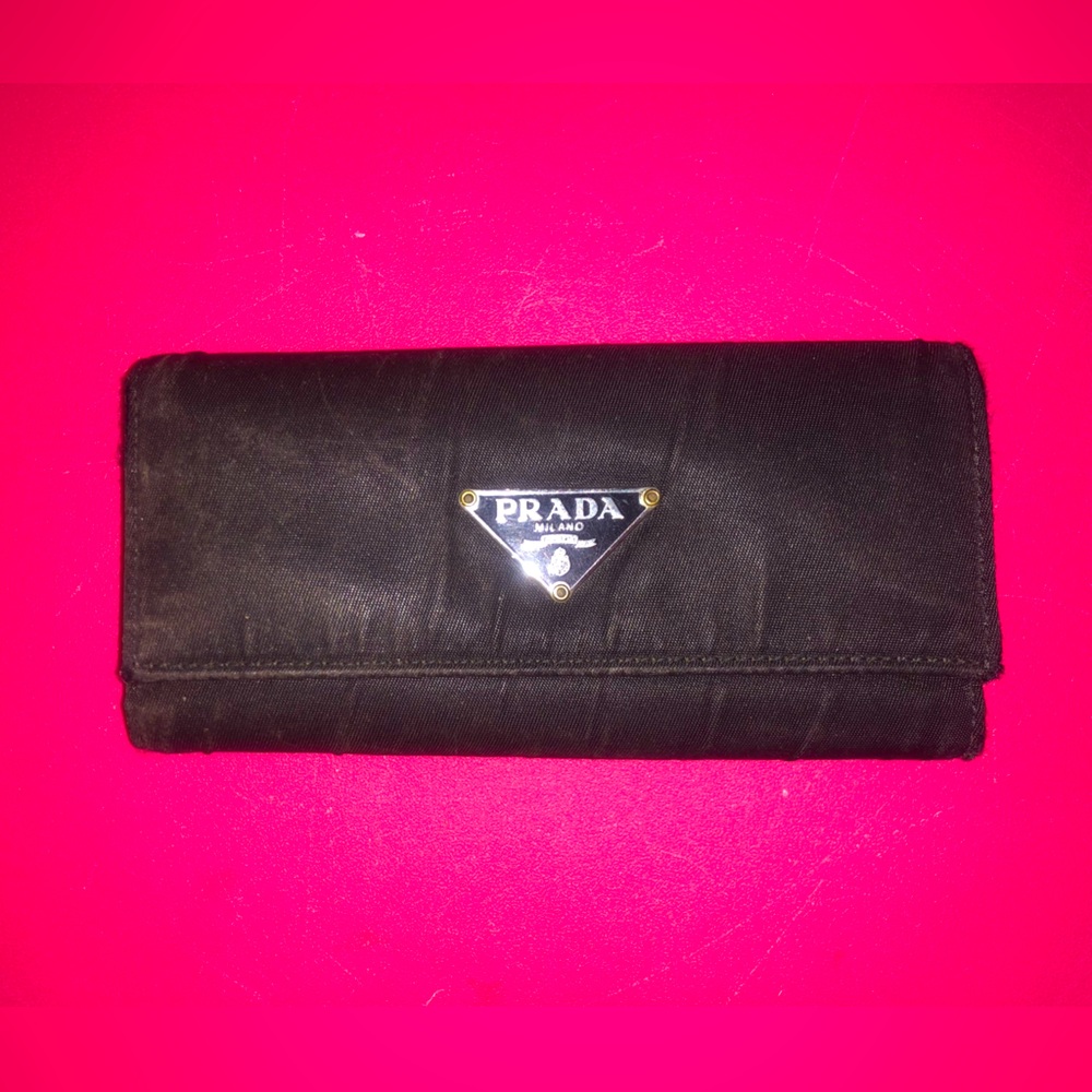 Prada Nero Black Nylon Saffiano Leather 6Key Holder Flap Wallet Case Valentine